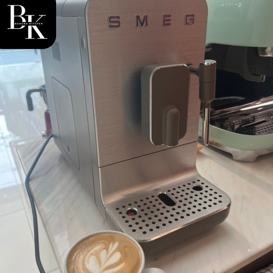จำหน่ายเครื่องชงกาแฟ SMEG - ผู้นำเข้าและจัดจำหน่ายเครื่องใช้ไฟฟ้าภายในครัว