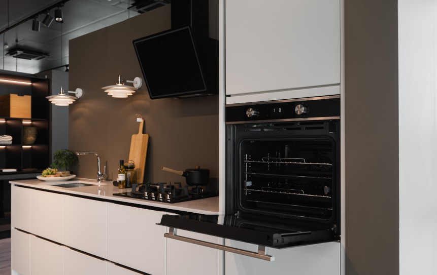 เครื่องครัวพร้อมติดตั้ง